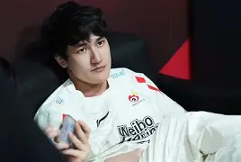 Karsa赛事官方发布关键助攻新规，拜仁争议不断！