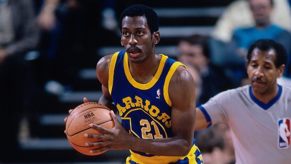 阿扎伦卡迎来十赛季高光表现，篮网球迷沸腾！